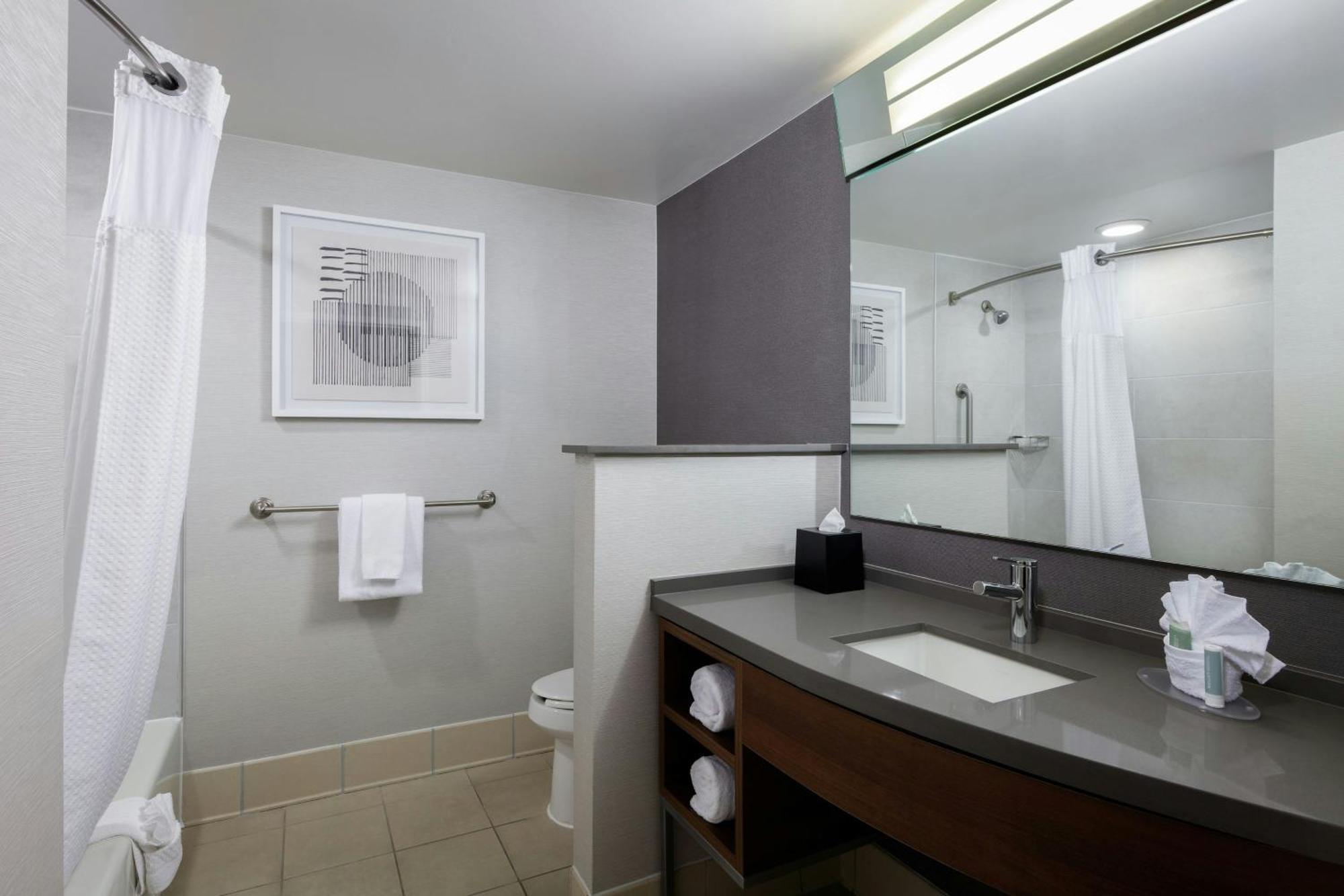 Courtyard By Marriott Wichita At Old Town Otel Dış mekan fotoğraf