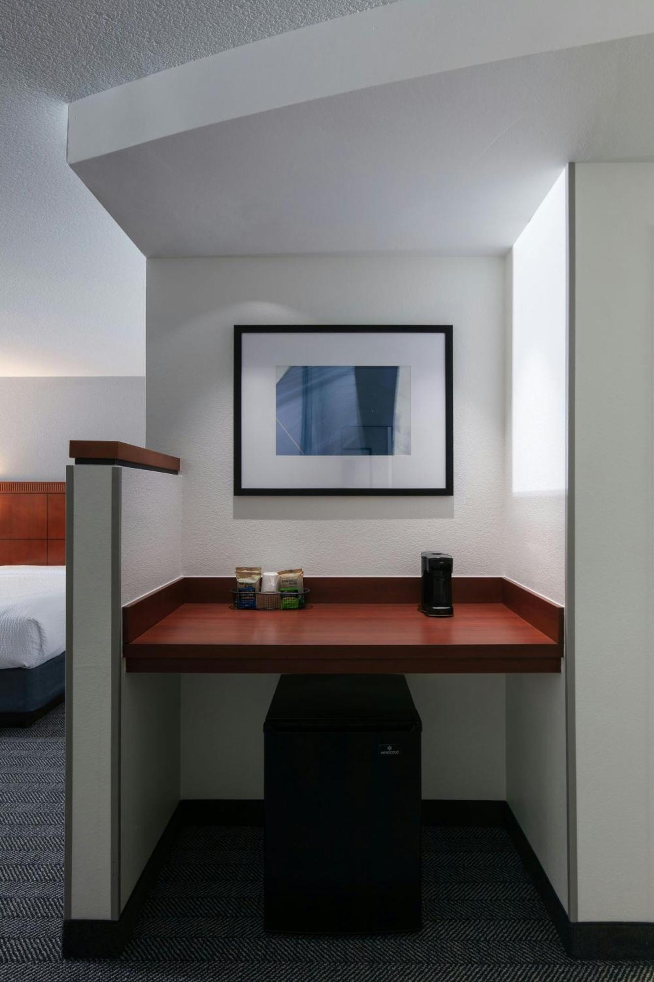 Courtyard By Marriott Wichita At Old Town Otel Dış mekan fotoğraf