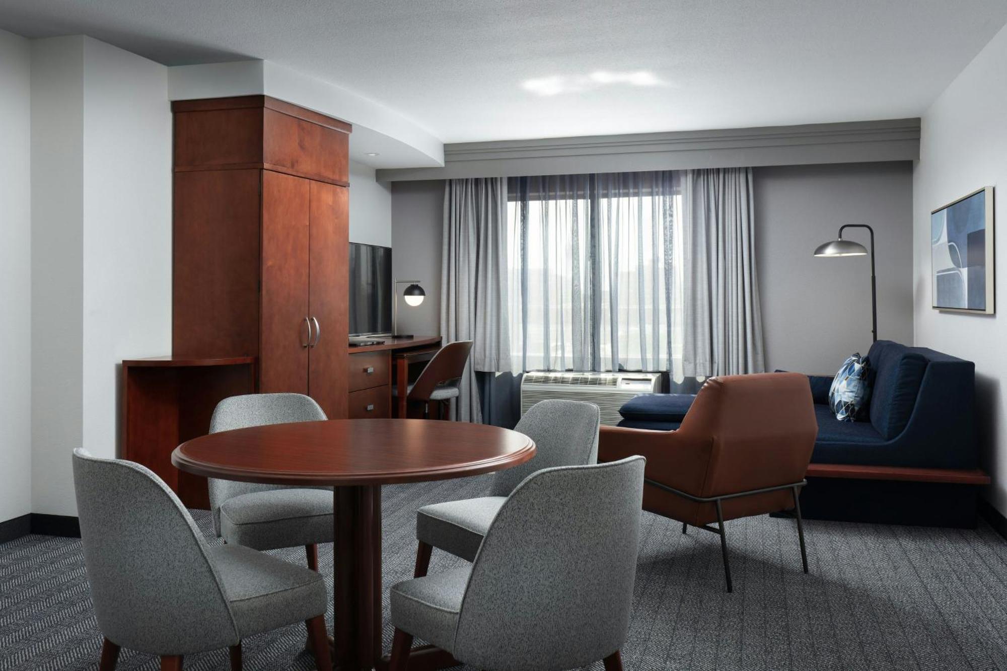 Courtyard By Marriott Wichita At Old Town Otel Dış mekan fotoğraf